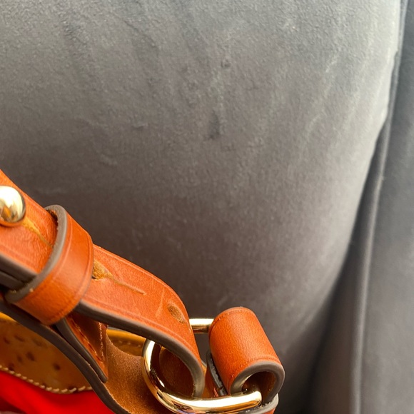 NWOT Dooney & Bourke Ostrich Camel Bag - Picture 5 of 11